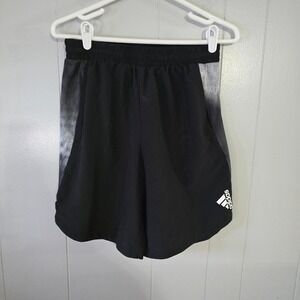 Adidas Athletic Shorts Mens Medium Black Grey Gradient Logo Workout Gym